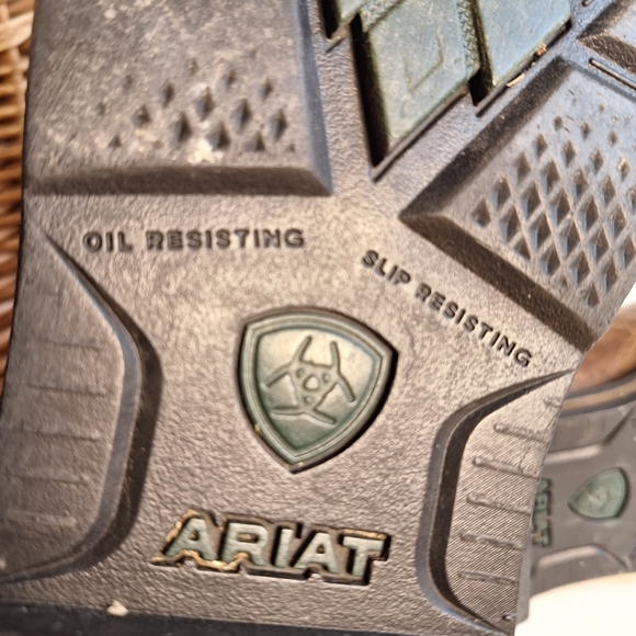 Ariat Sierra Leather Cowboy Boots With Stitching Rugged Quality Size 10.5 - Picture 5 of 7